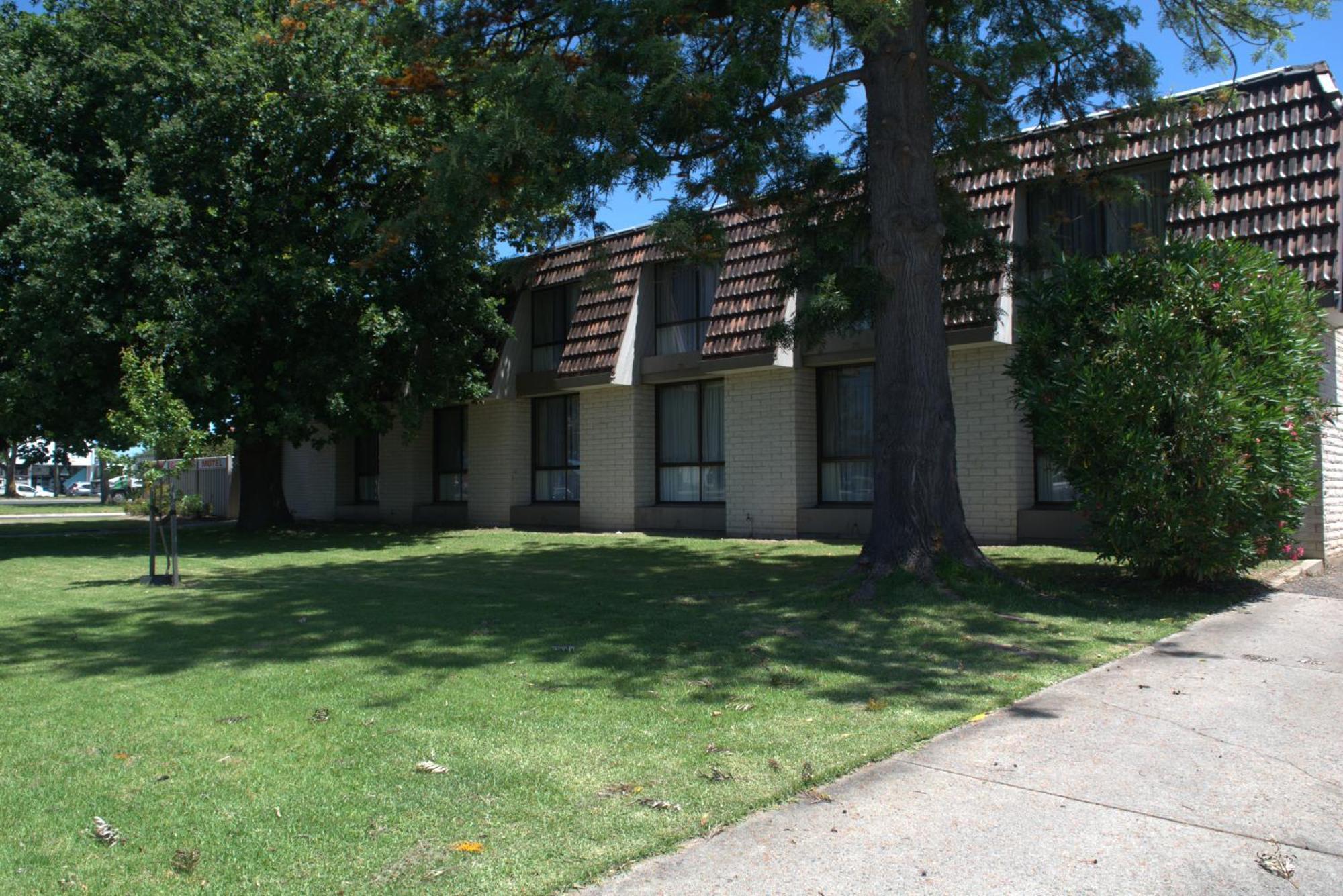 City Gardens Motel Traralgon Exterior photo